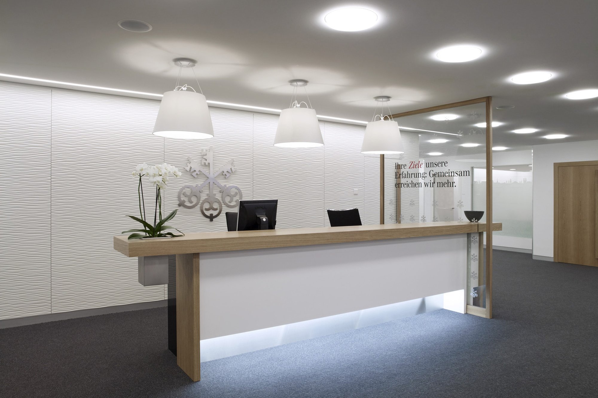 UBS Branches Itten+Brechbühl AG